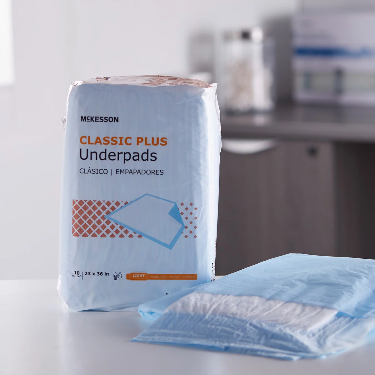 Classic plus Disposable Underpads Fluff / Polymer 23X36"